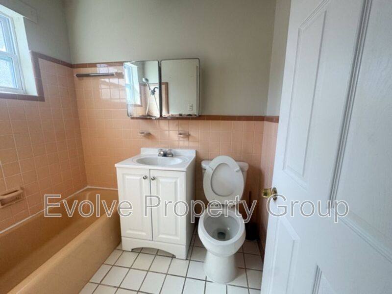 Apartment for rent at 710 N Grove #C, Eustis, FL 32726