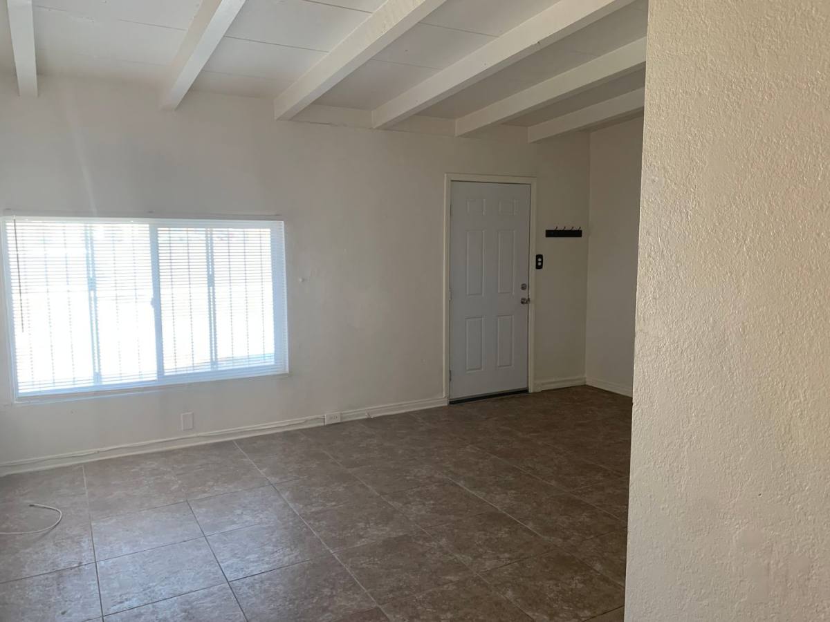 House for rent at 624 N 11th St, Las Vegas, NV 89101