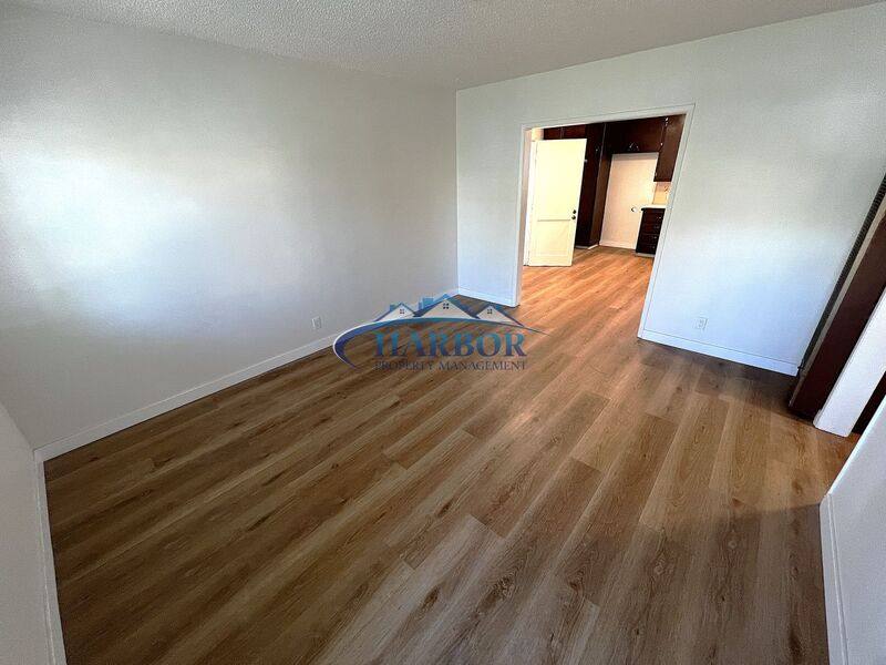 House for rent at 10019 Felton Ave, Inglewood, CA 90304