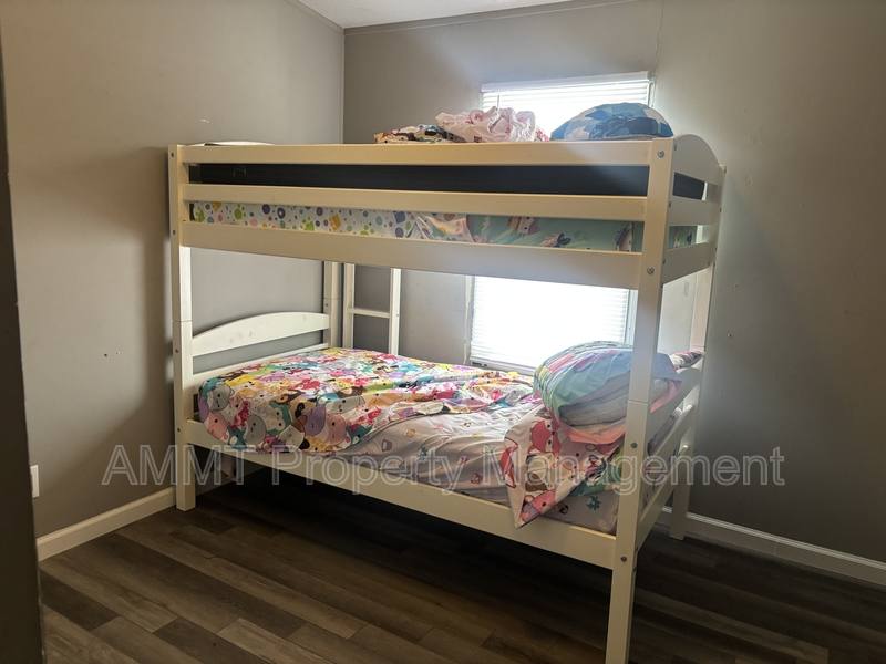 House for rent at 1735 Blackhawk Dr, Marion, IA 52302