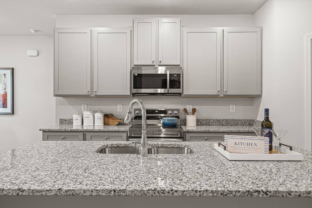 Townhouse for rent at 2904 Cannes Circle SW, Gainesville, GA 30504