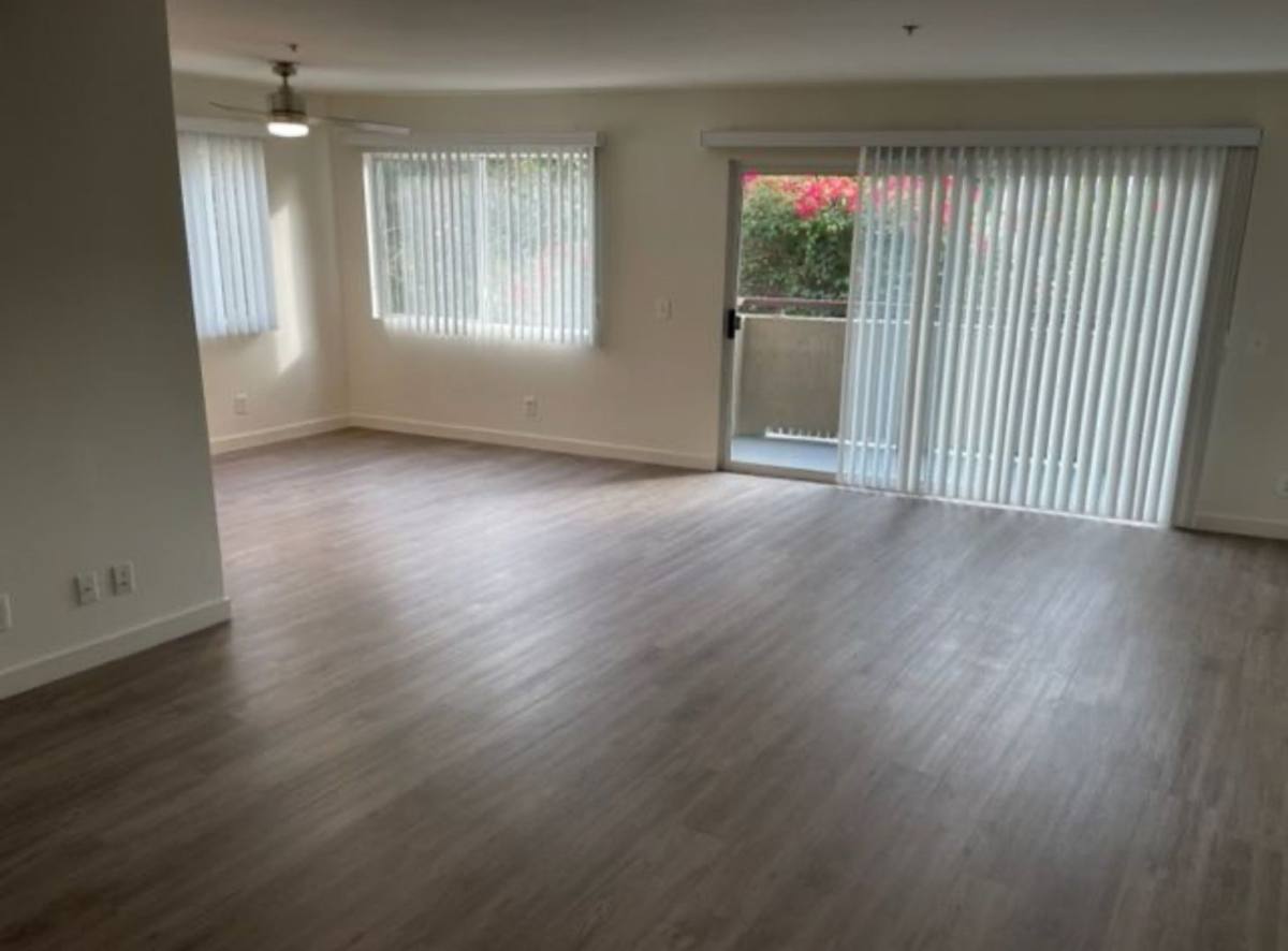 Apartment for rent at 4540 Natick Ave, Sherman Oaks, CA 91403