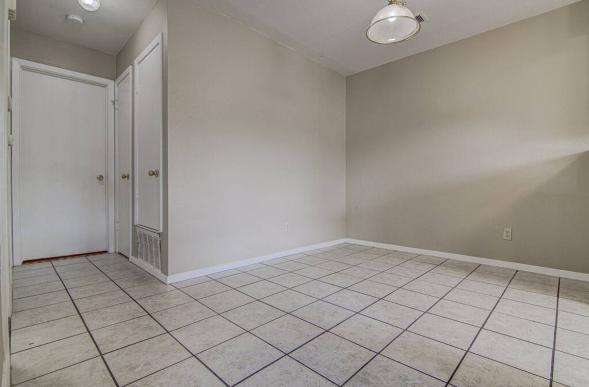 Apartment for rent at 819 Sirocco Dr, Austin, TX 78745