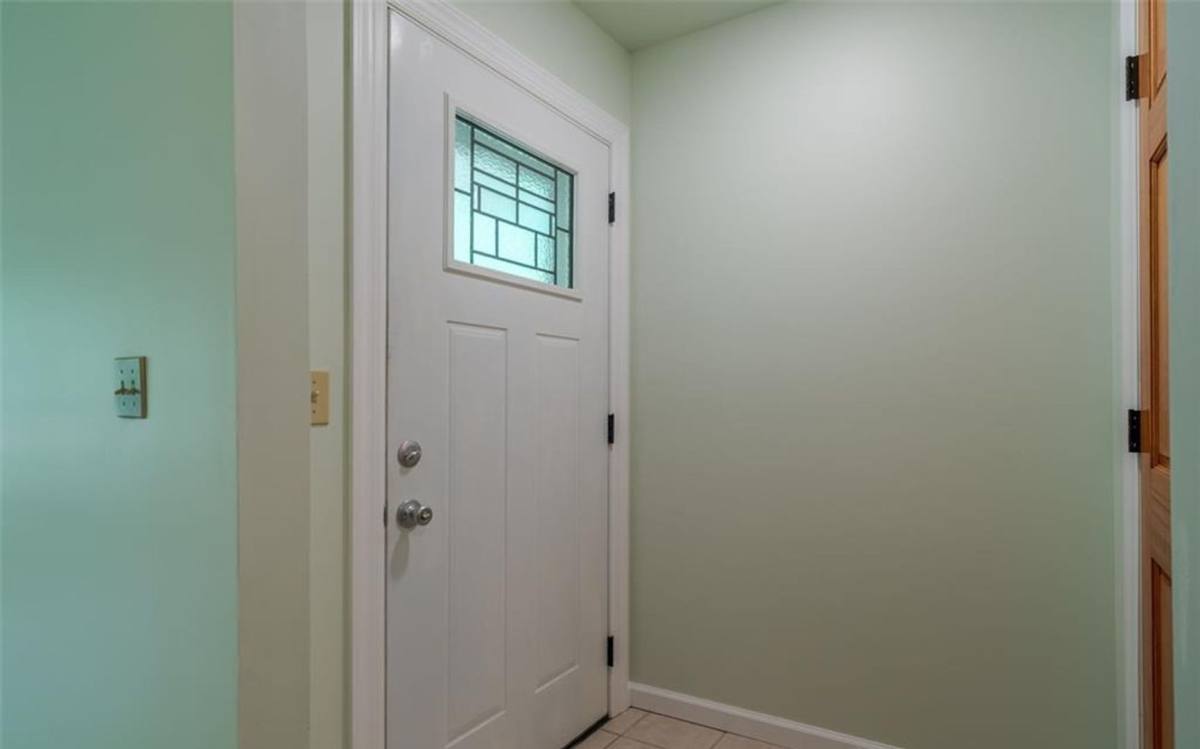 House for rent at 25 Madison Ave, Washington, MO 63090