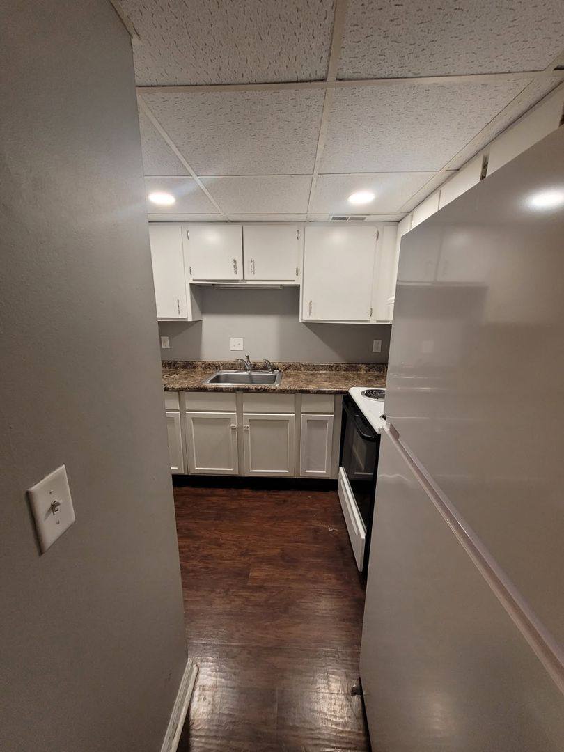 Apartment for rent at 1435 N Columbus St, Lancaster, OH 43130