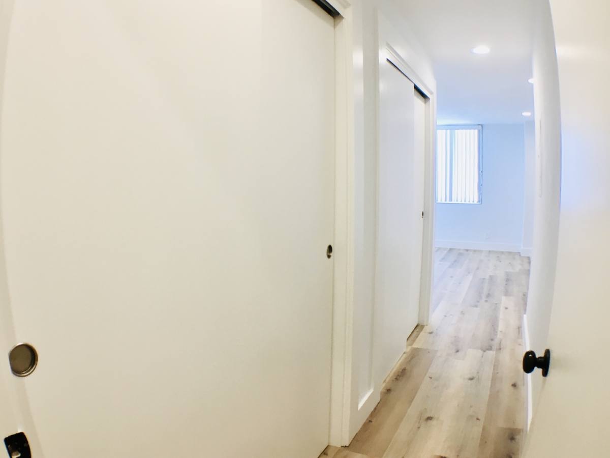 House for rent at 10751 Wilshire Blvd, Los Angeles, CA 90024