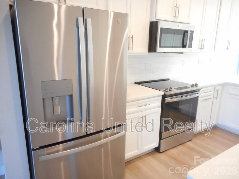 Townhouse for rent at 3121 Coquina Lane, Charlotte, NC 28206