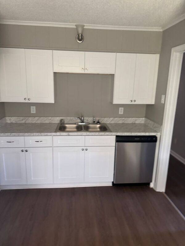 House for rent at 815 Alida Ave, Memphis, TN 38106