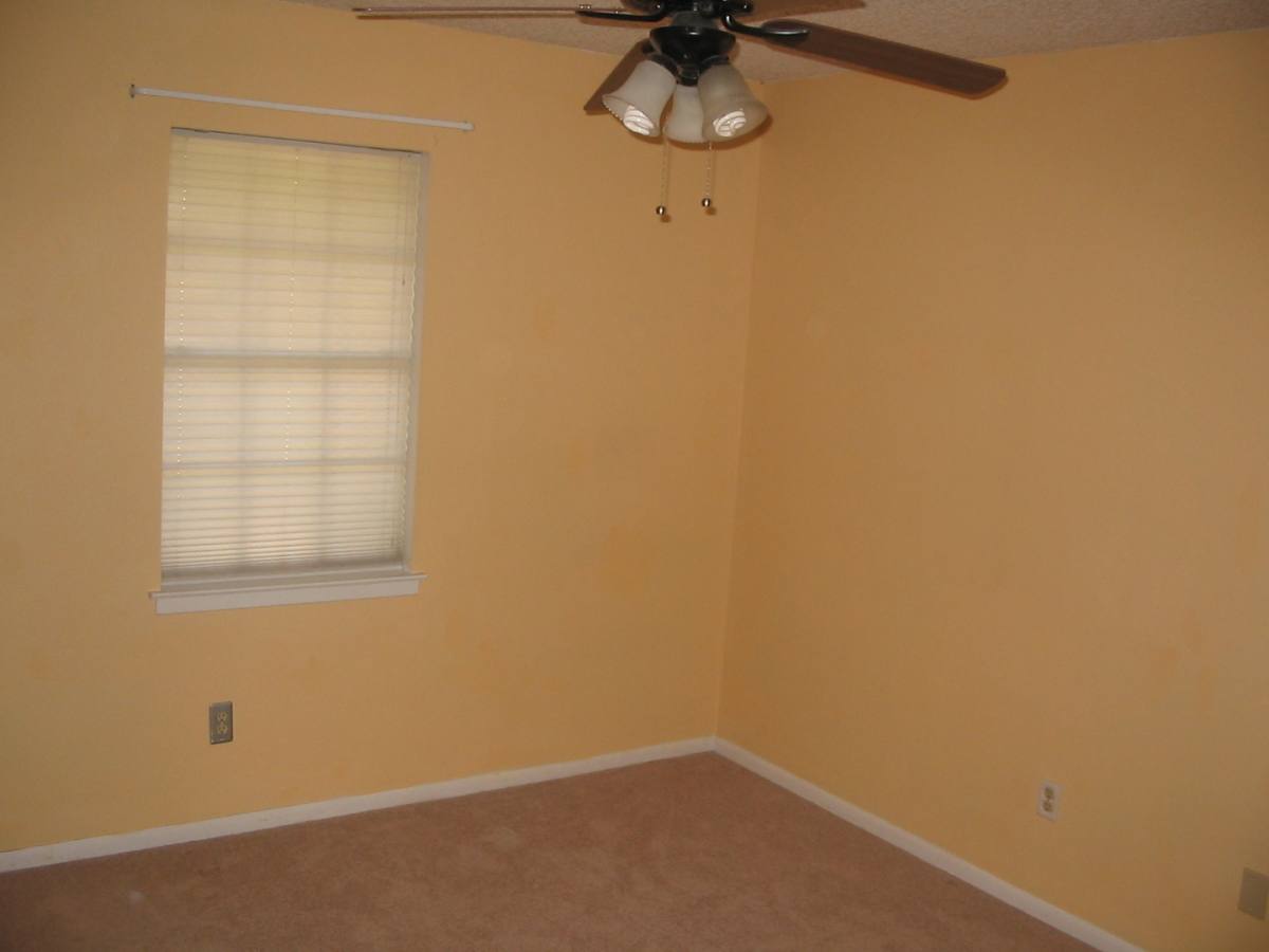 House for rent at 607 E 27th Ave, Belton, TX 76513