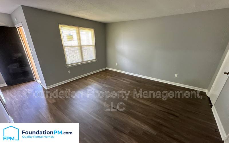 House for rent at 3448 Barbwood Dr, Memphis, TN 38118