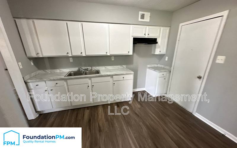 House for rent at 3448 Barbwood Dr, Memphis, TN 38118