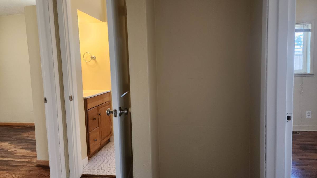 House for rent at 1044 S Oxford St, Tacoma, WA 98465
