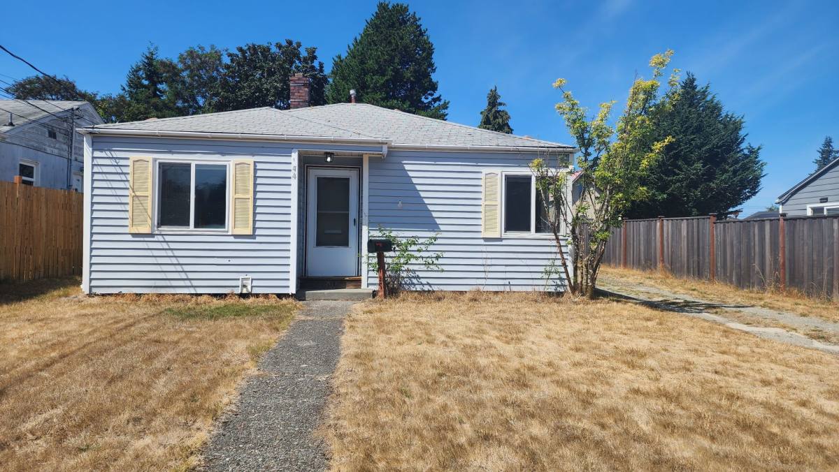 House for rent at 1044 S Oxford St, Tacoma, WA 98465
