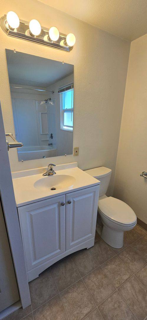 Apartment for rent at 1710 NW Van Buren Ave, Corvallis, OR 97330