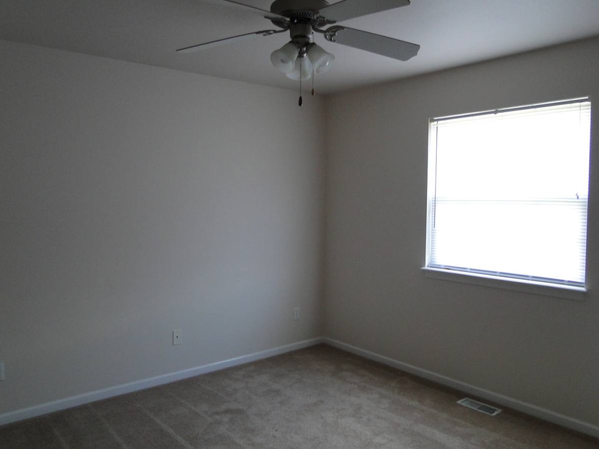 Apartment for rent at 22675 Hanley Lane, Saint Robert, MO 65584