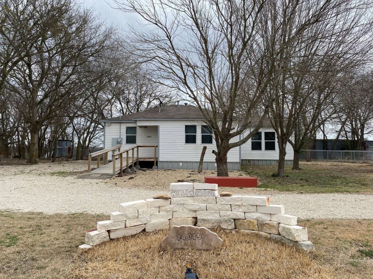 House for rent at 14015 Willow Grove Rd, Moody, TX 76557
