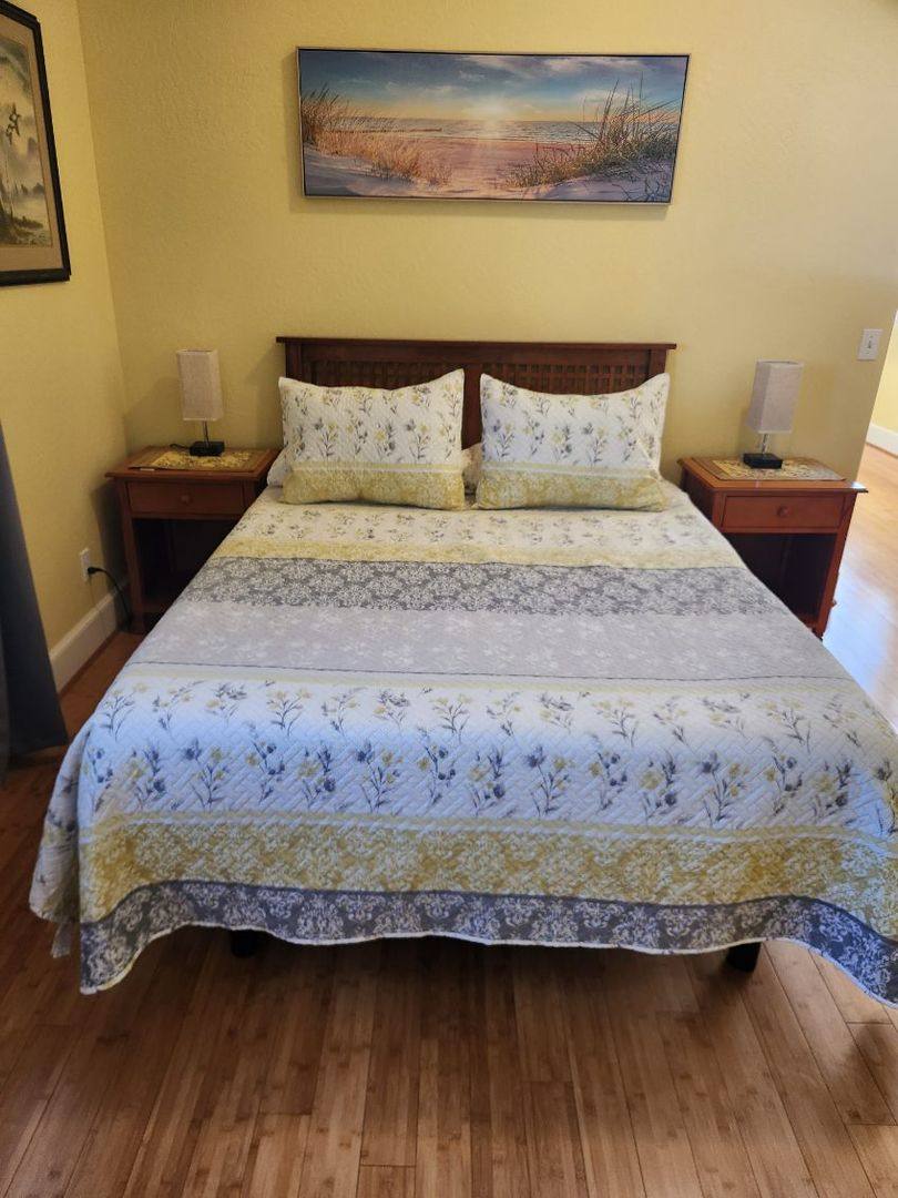 Apartment for rent at 1280 Oak St #JULIET, Ashland, OR 97520
