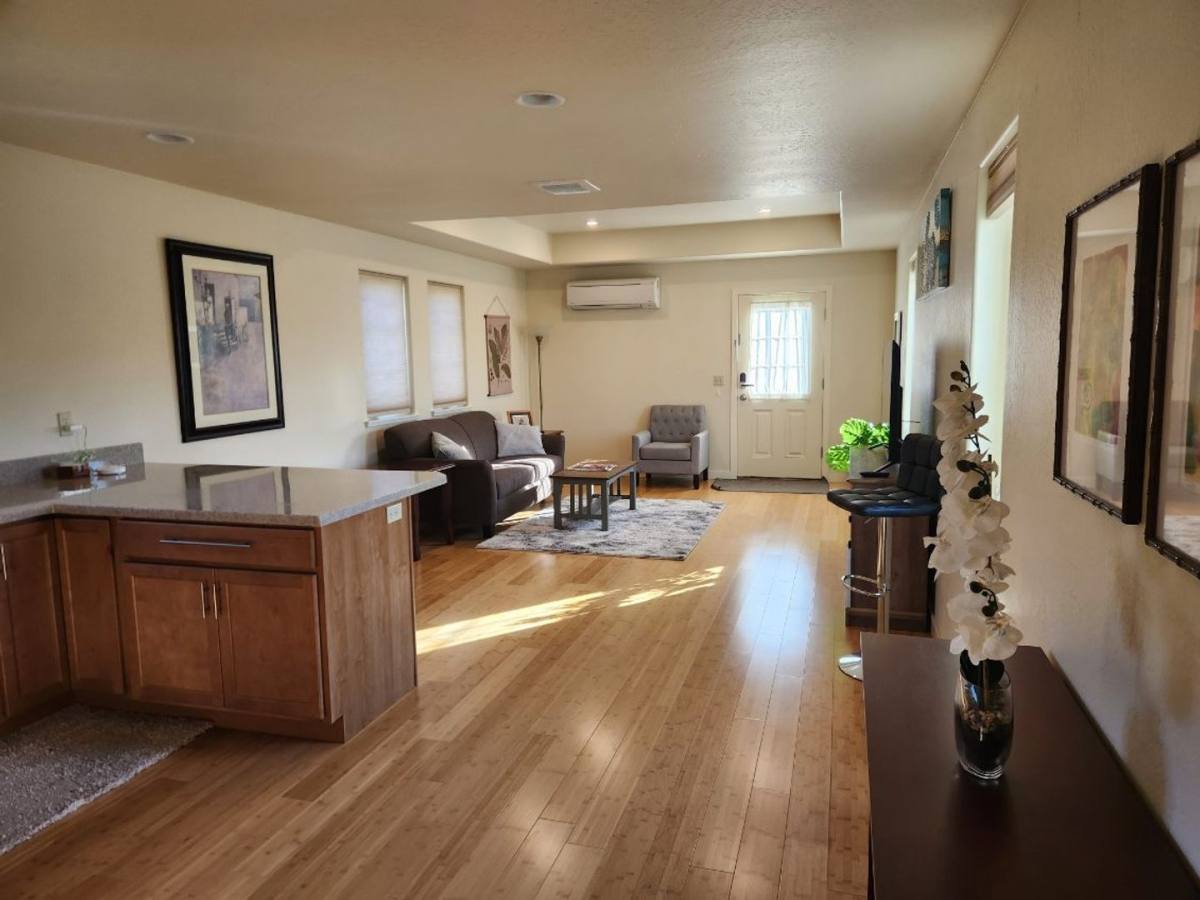 Apartment for rent at 1280 Oak St #MIRANDA, Ashland, OR 97520