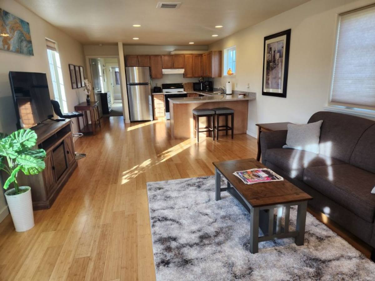 Apartment for rent at 1280 Oak St #MIRANDA, Ashland, OR 97520