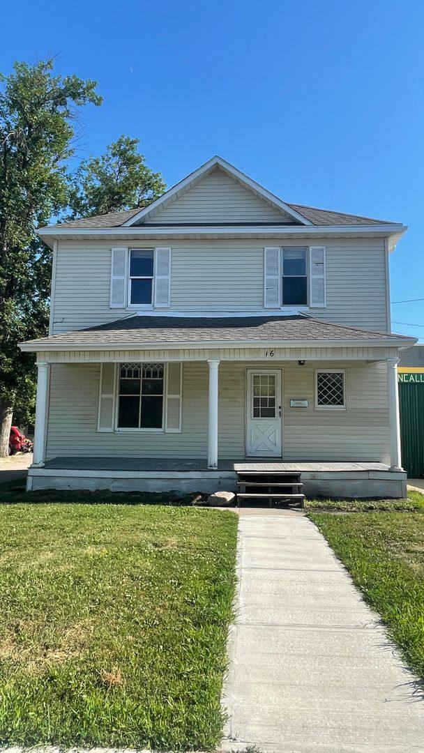 House for rent at 16 3rd Ave NE, Aberdeen, SD 57401