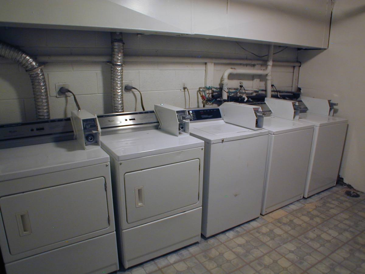 Apartment for rent at 4600-01-11-12 Hilltop Ave, Cheyenne, WY 82009