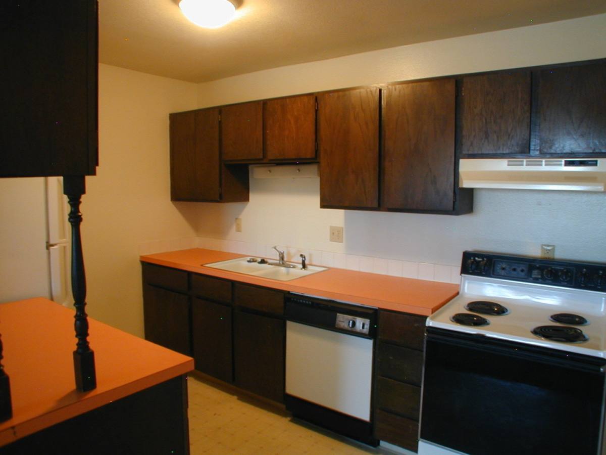 Apartment for rent at 4600-01-11-12 Hilltop Ave, Cheyenne, WY 82009