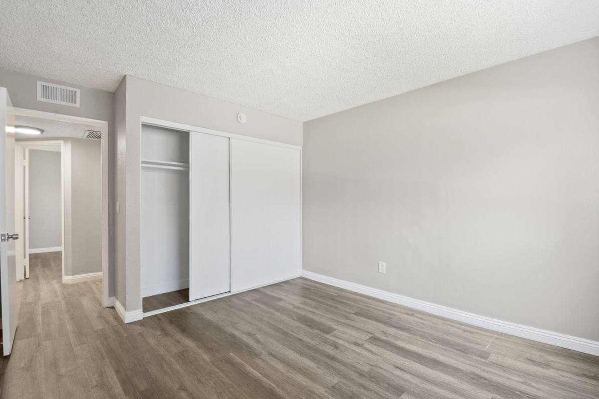 Apartment for rent at 1475 E Date St, San Bernardino, CA 92404