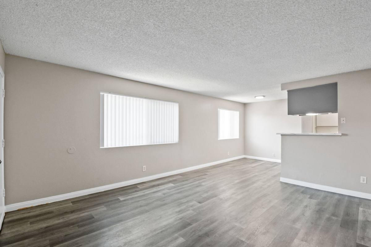Apartment for rent at 1475 E Date St, San Bernardino, CA 92404