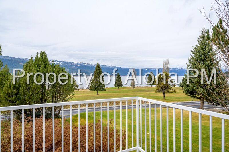 House for rent at 108 Lakeshore Dr, Cascade, ID 83611