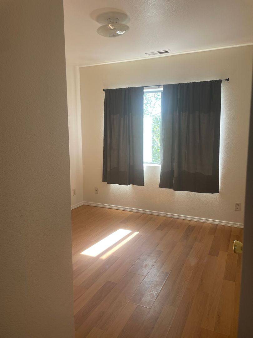 House for rent at 1506 S Yale #A, Flagstaff, AZ 86001