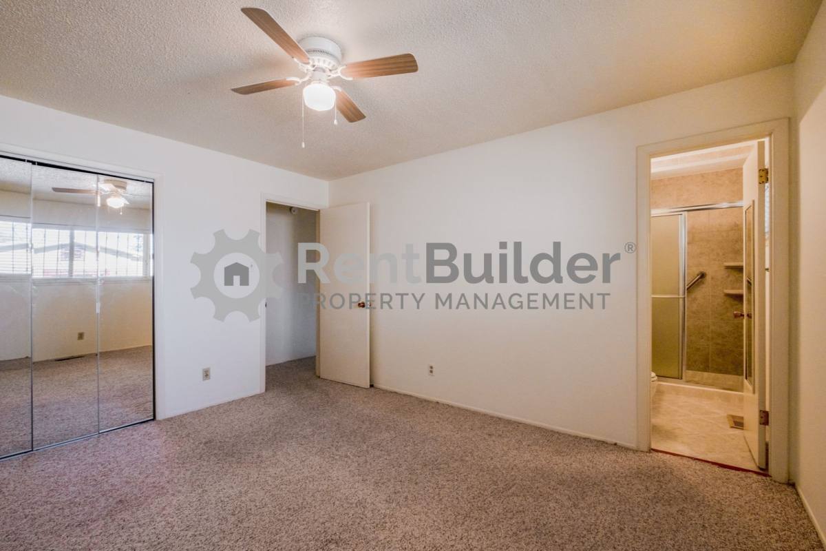House for rent at 11905 Lexington Ave NE, Albuquerque, NM 87112