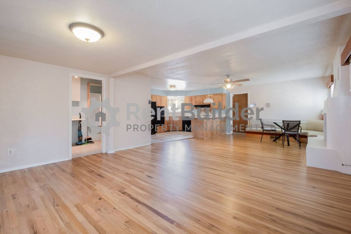 House for rent at 11905 Lexington Ave NE, Albuquerque, NM 87112