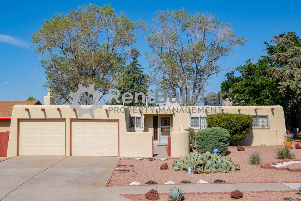 House for rent at 11905 Lexington Ave NE, Albuquerque, NM 87112