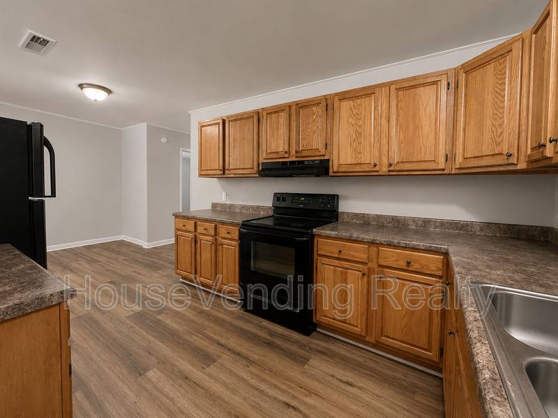 House for rent at 2221 Compton Dr, Maryville, TN 37804