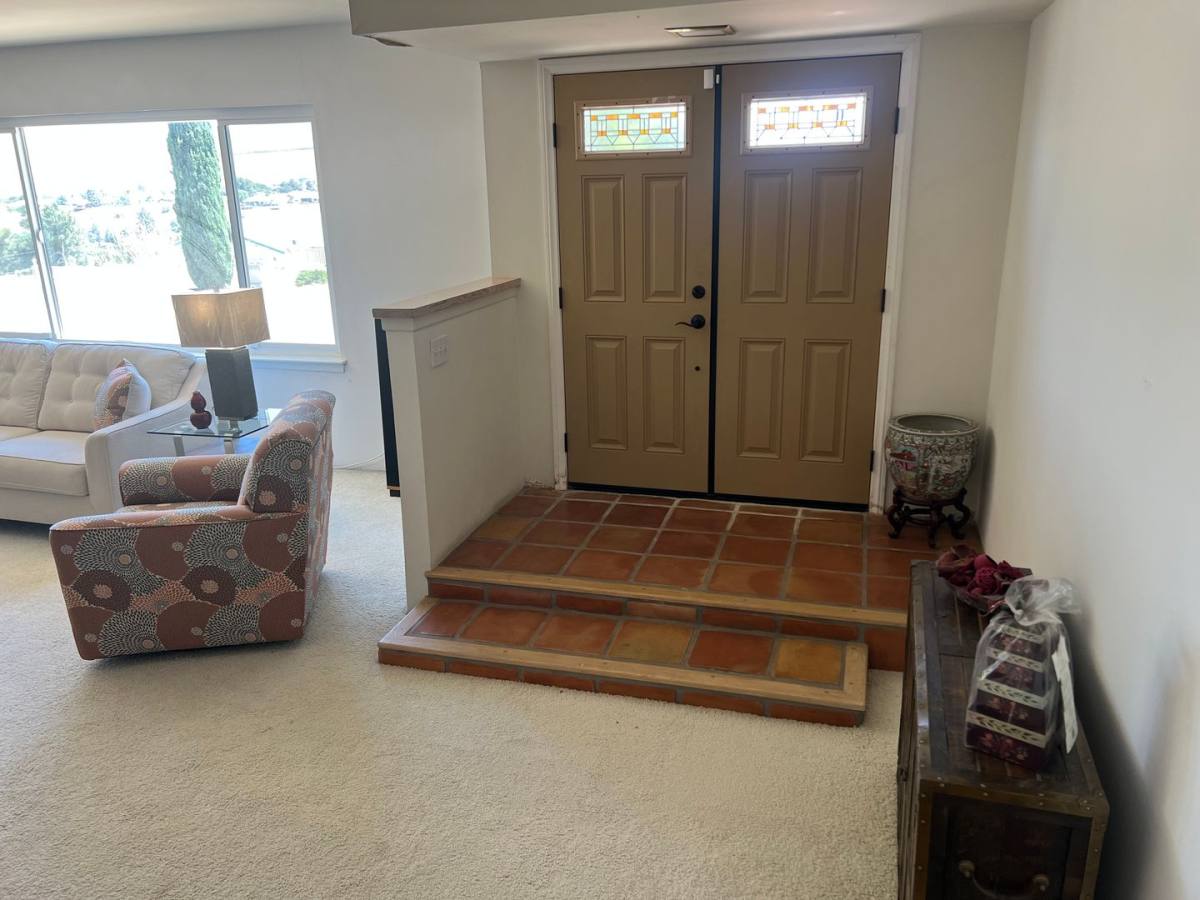 House for rent at 18332 Orange St, Hesperia, CA 92345