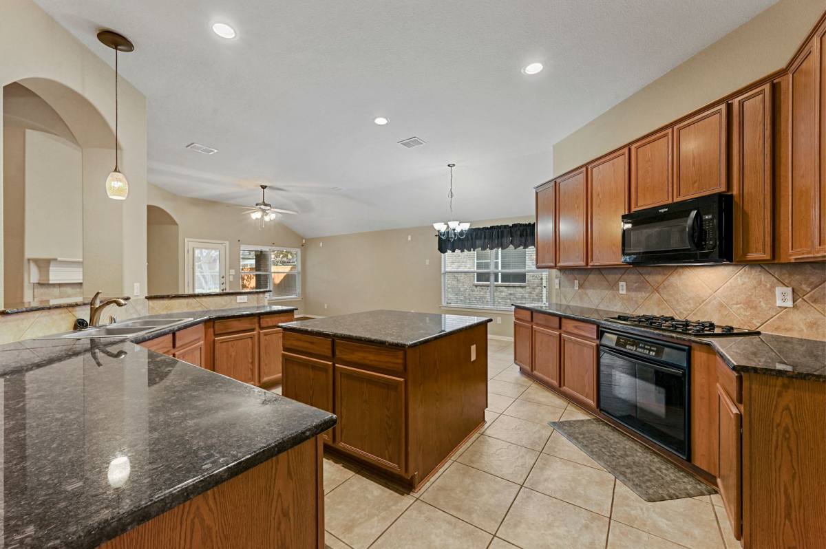 House for rent at 11962 Henderson Dr, Frisco, TX 75035