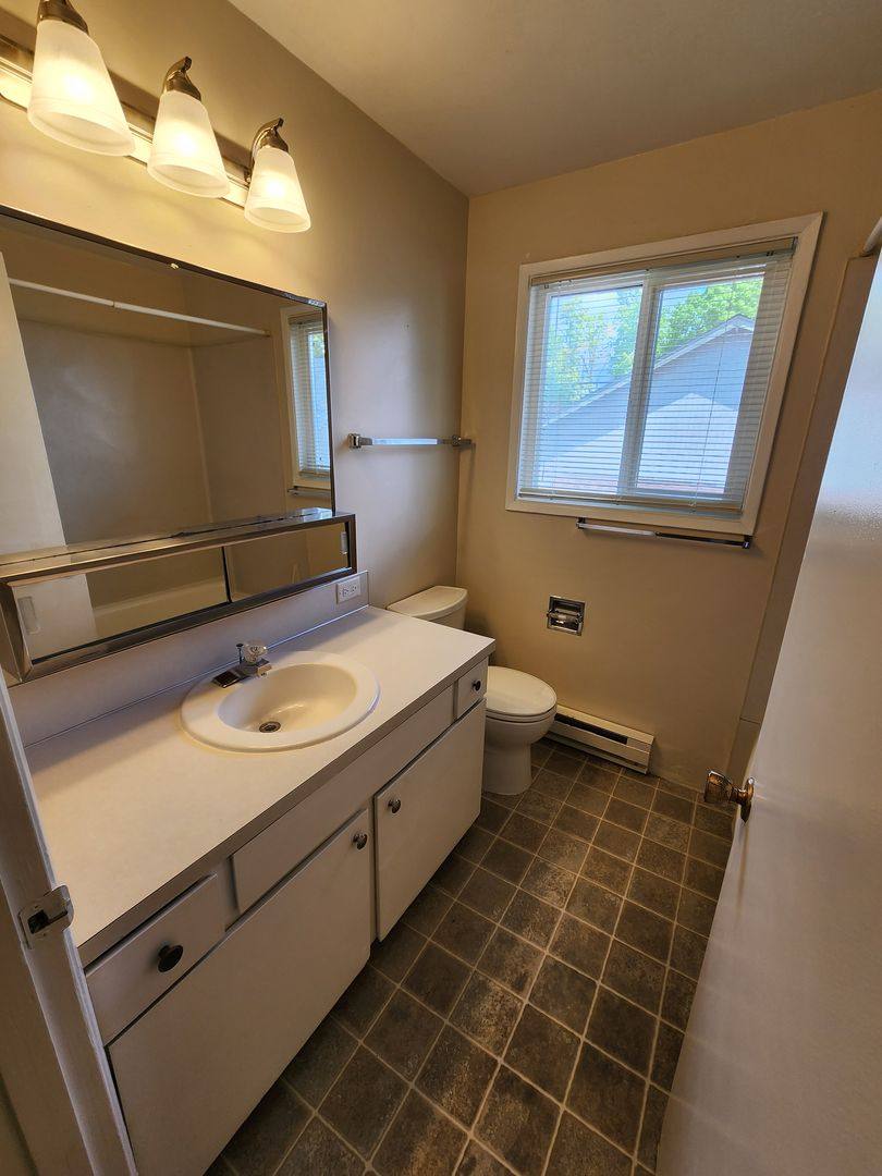 Apartment for rent at 1247 W 8th Ave, Eugene, OR 97402