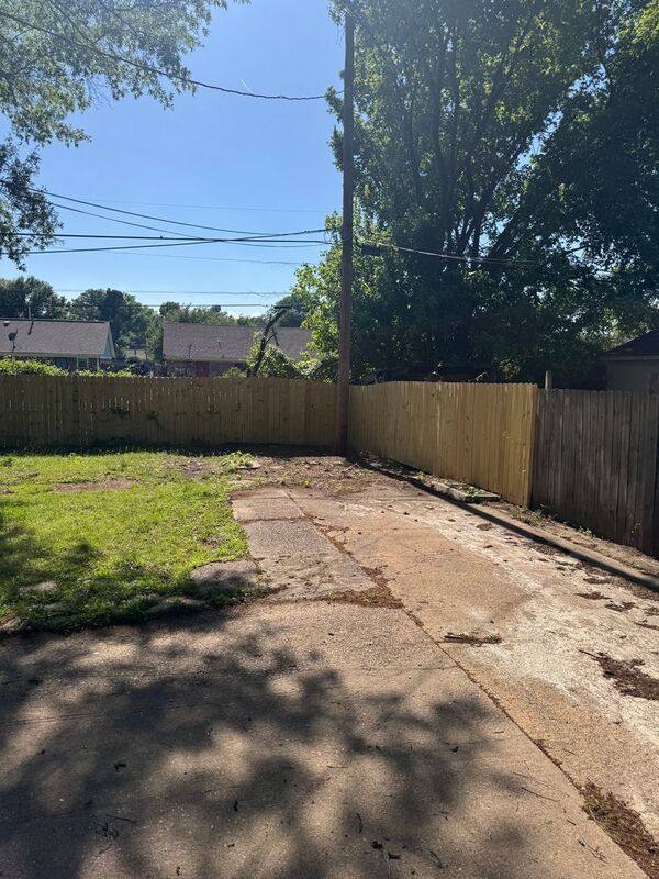 House for rent at 297 Eastview St, Memphis, TN 38112