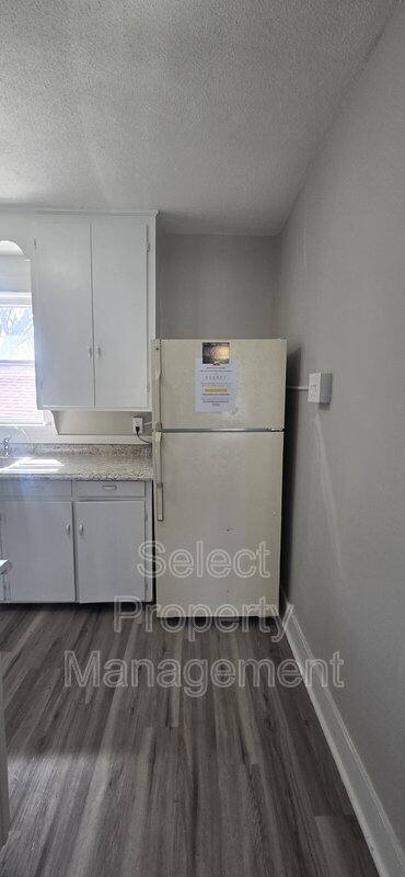 Apartment for rent at 1235 Huestis Ave #B, Fort Wayne, IN 46807