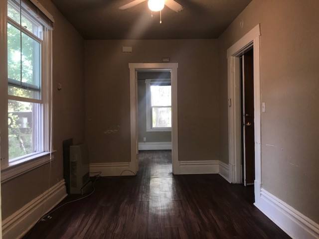 Apartment for rent at 2405 C St, Sacramento, CA 95825