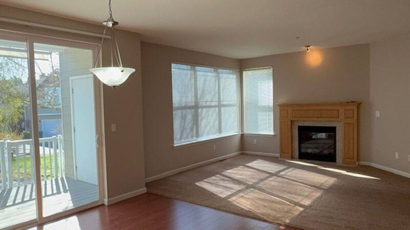 Townhouse for rent at 910 Medical Center #F102, Arlington, WA 98223