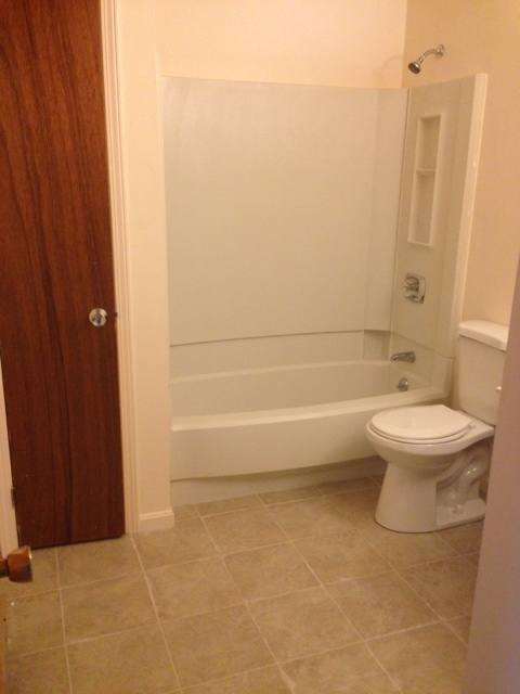 Apartment for rent at 497-499 Silver St, Manchester, NH 03103