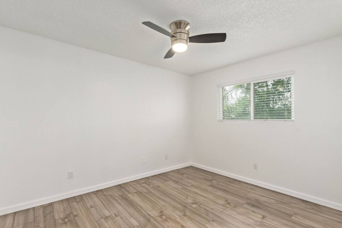 Apartment for rent at 1725 E Cambridge Ave, Phoenix, AZ 85006