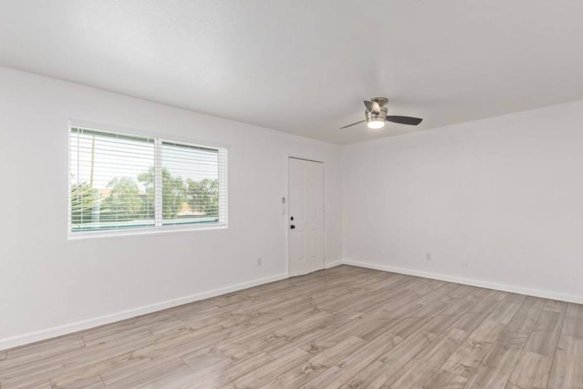Apartment for rent at 1725 E Cambridge Ave, Phoenix, AZ 85006