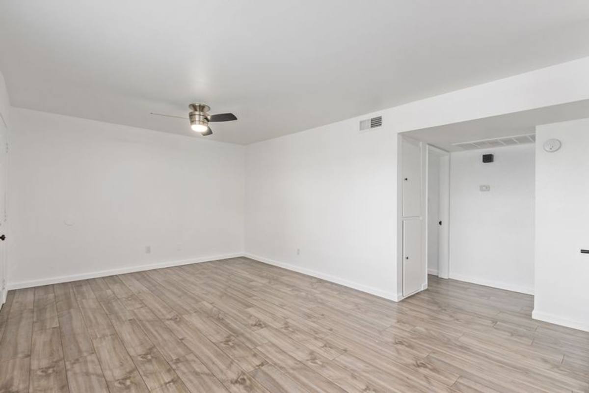 Apartment for rent at 1725 E Cambridge Ave, Phoenix, AZ 85006