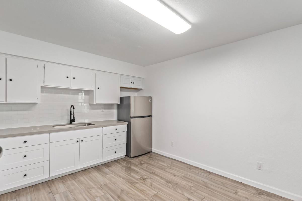 Apartment for rent at 1725 E Cambridge Ave, Phoenix, AZ 85006