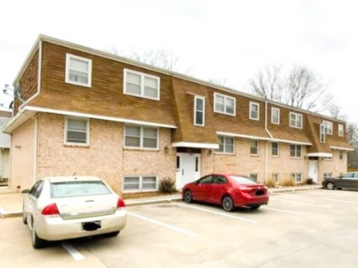 Apartment for rent at 518-520 Osage St, Manhattan, KS 66502