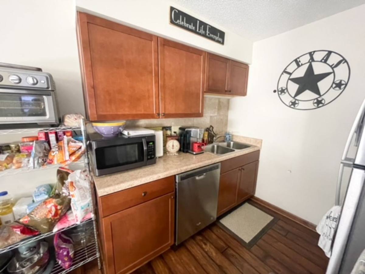 Apartment for rent at 518-520 Osage St, Manhattan, KS 66502