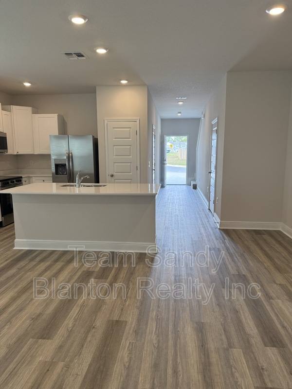 Townhouse for rent at 3984 Pendragon Circle #1, Milton, FL 32583