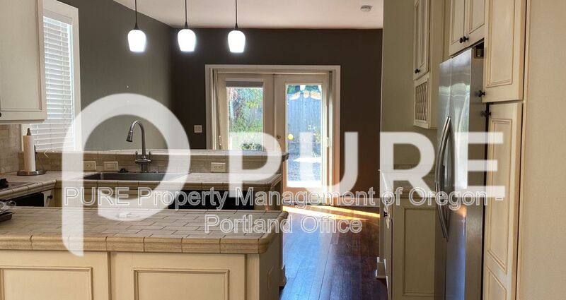 Apartment for rent at 22 S Meade St, Portland, OR 97201